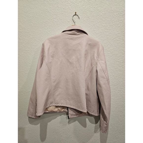 NWT Levi Blush Pink Asymmetrical Zip Lined Women's 2x Vegan Leather Moto Jacket - Picture 4 of 4